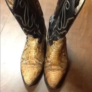 Real Snakeskin cowboy boots